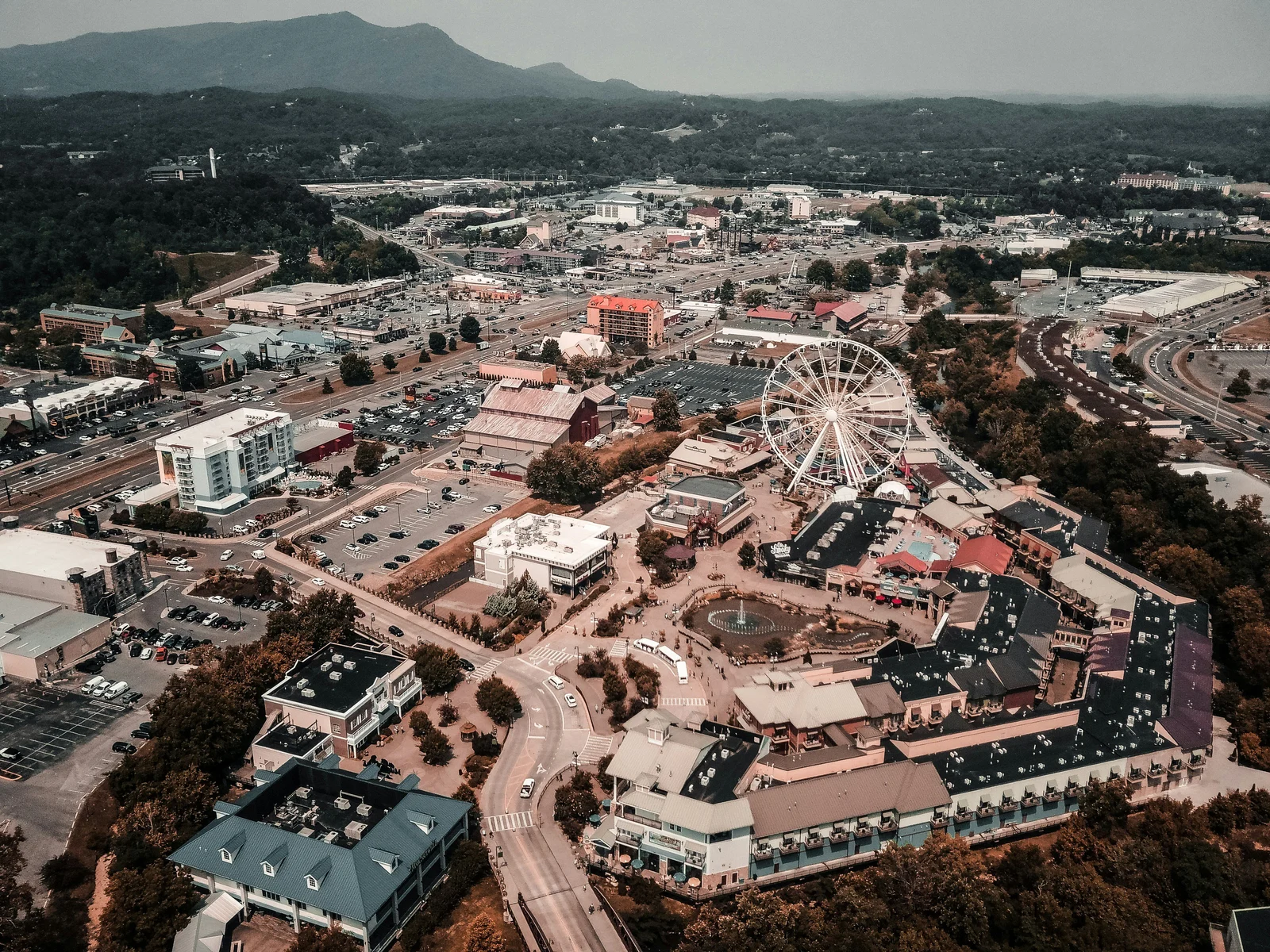 Dollywood, Xplorie free admission attraction