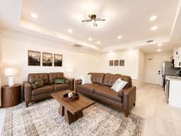 Smoky Pointe 203 - Image 3