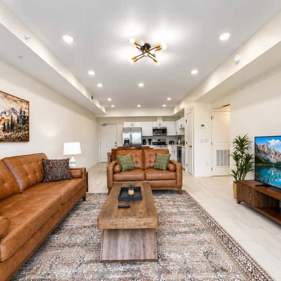 Smoky Pointe 200 - Image 1