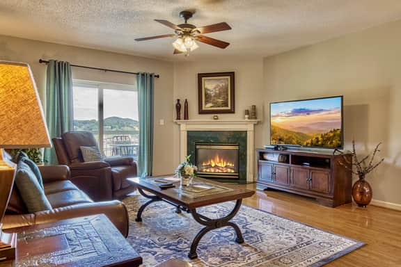 Whispering Pines 123